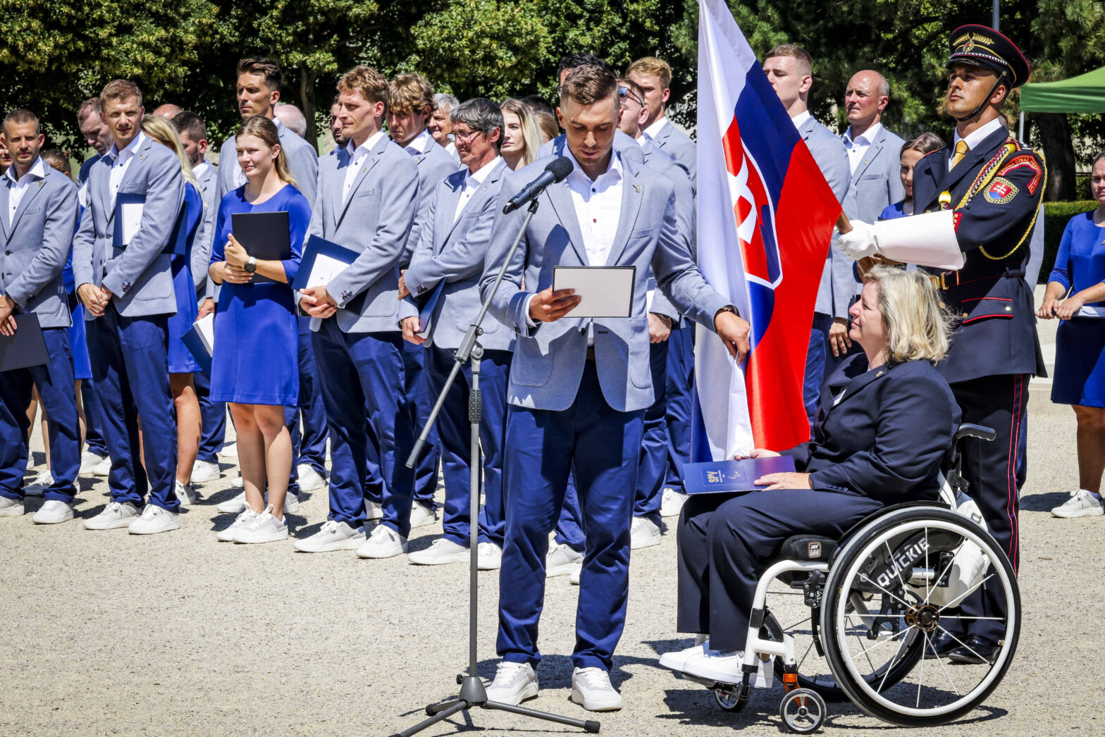 Stolná tenistka A. Kánová skladala sľub