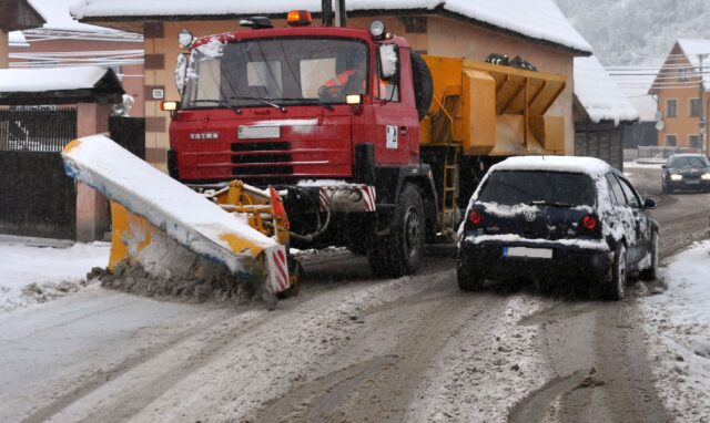 Mesto sa pripravuje na zimu, na údržbu ciest a chodníkov vyčlenilo státisíce eur