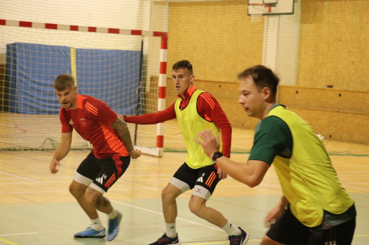 Zdolali šošonov a sprobovali si futsal